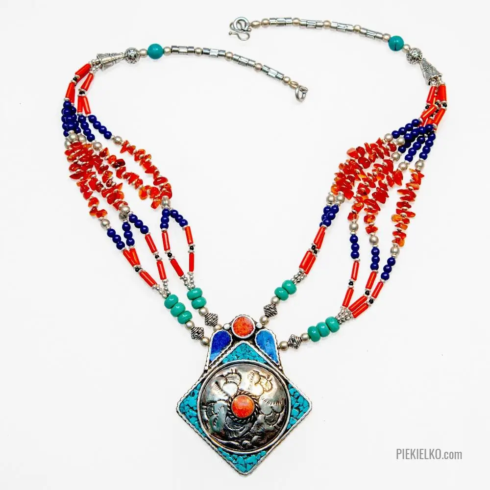 Nepalese necklace with stones