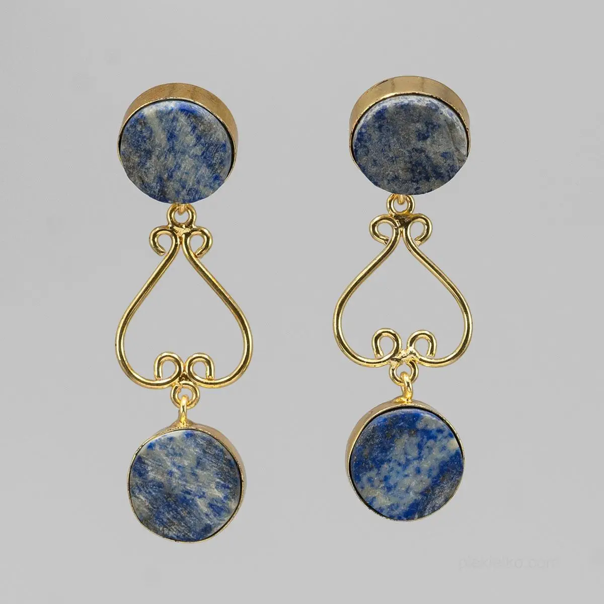 Gold-plated earrings with lapis lazuli