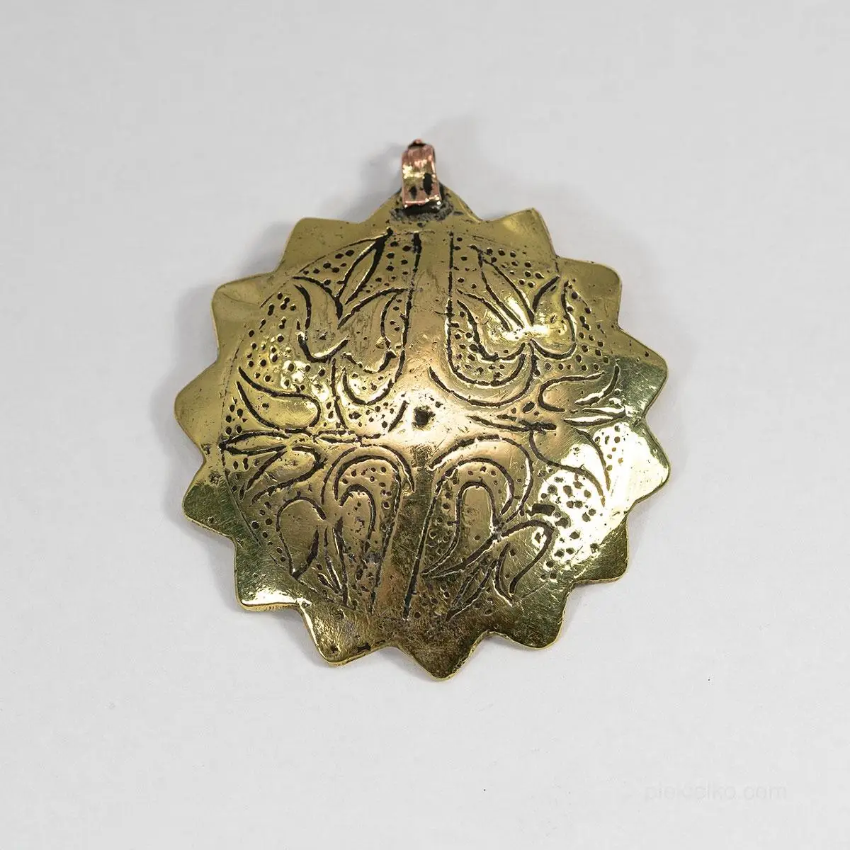 Arabian star pendant