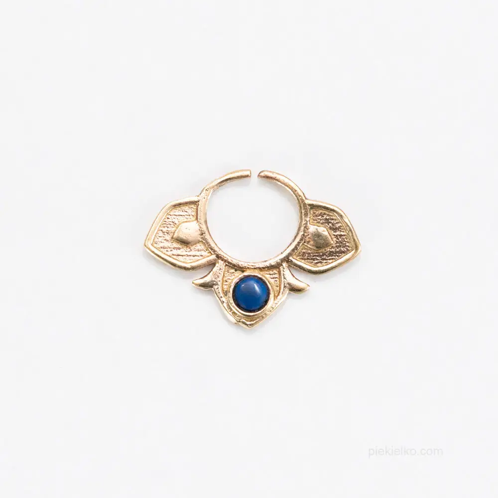 Elegant septum made of lapis lazuli
