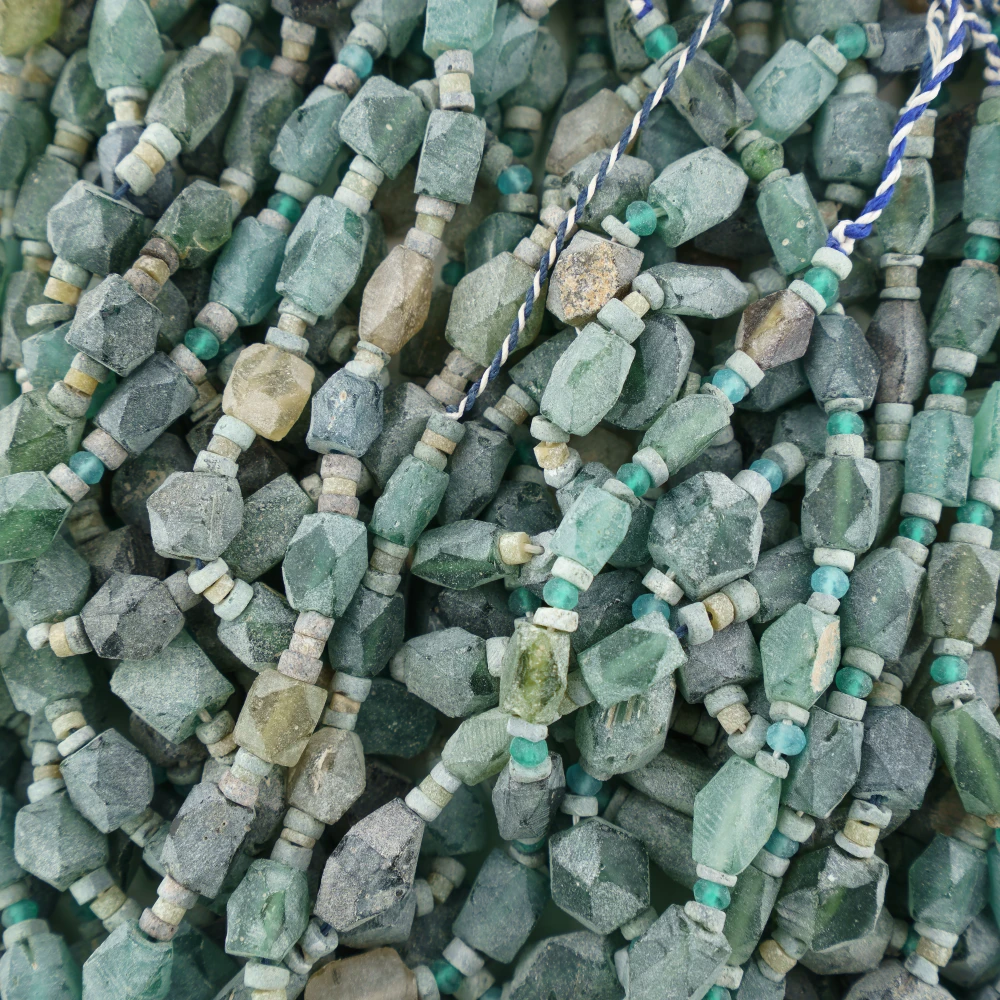<span class="jp_product_title">Fasetowane szkło rzymskie miks</span>