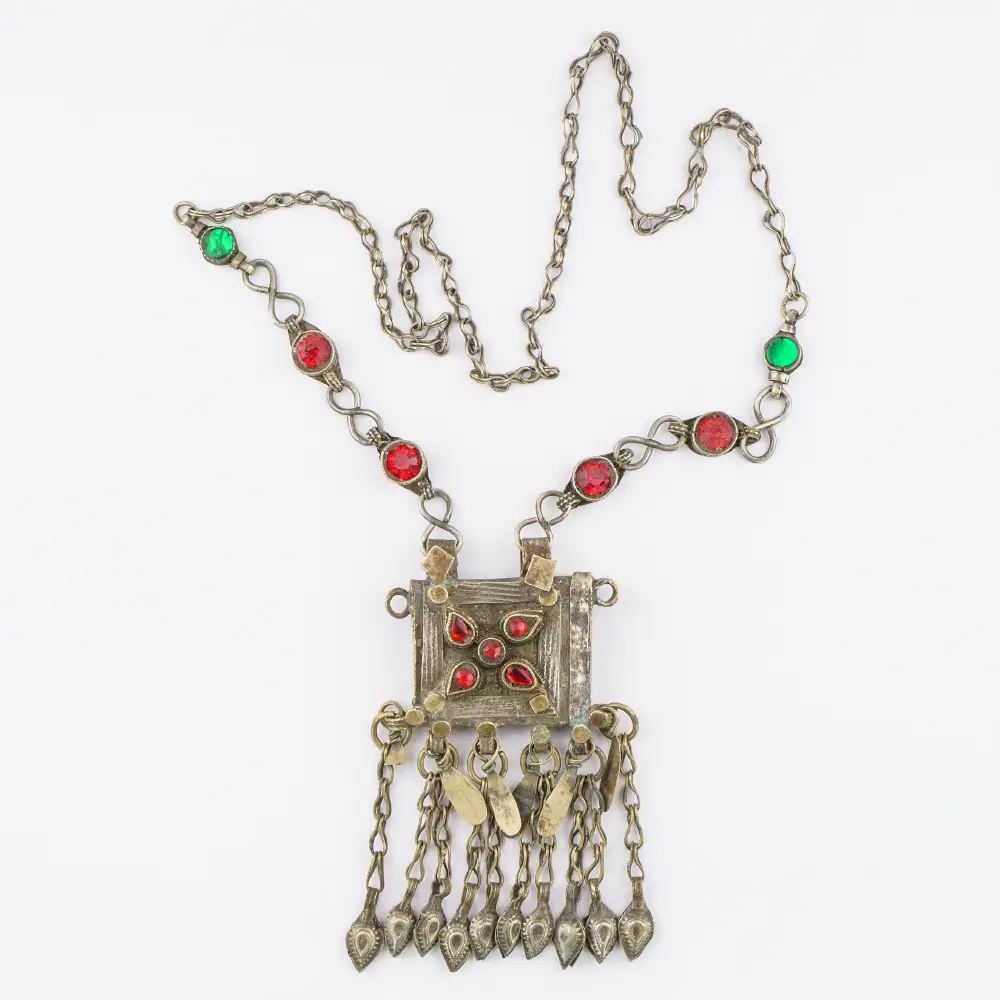 Kuchi Tribal Amulet – Old Glass