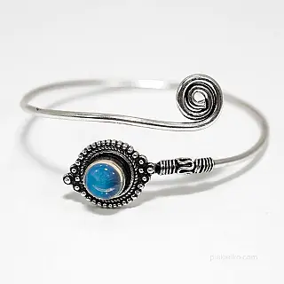 Silver-plated aqua chalcedony bracelet