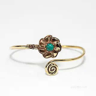 Bracelet with a turquoise eye