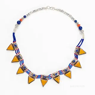Nepalese necklace with amber and lapis