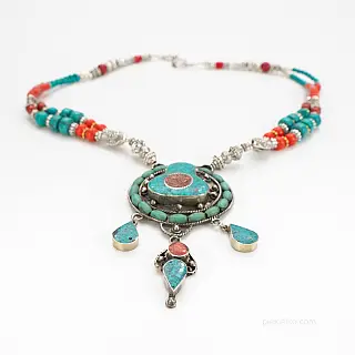 Vintage Nepalese necklace with turquoise and coral