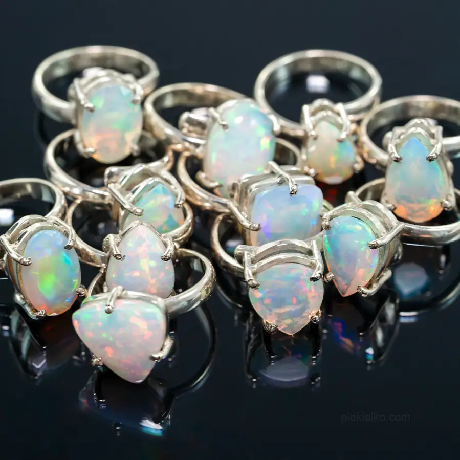 Precious opal jewelry online