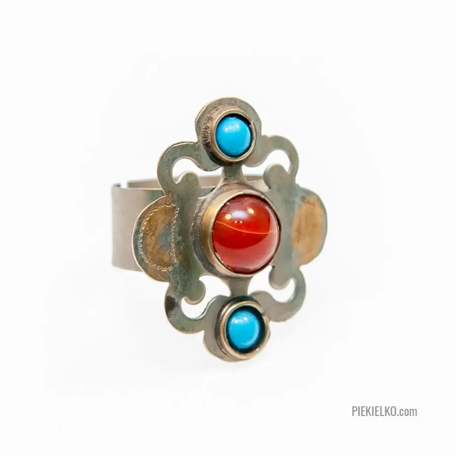 Złocony turkmeński pierścionek