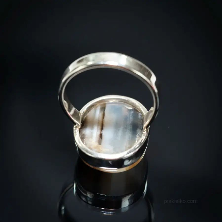 Silver ring with brown agate