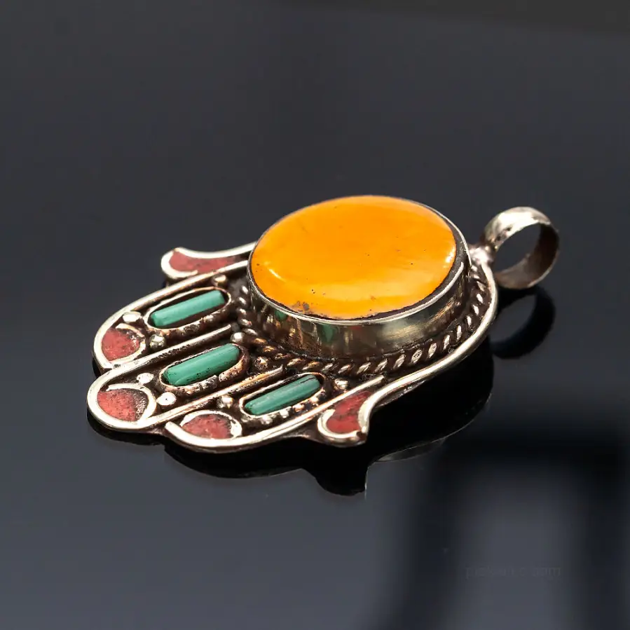 Nepalese hamsa pendant made of Tibetan silver