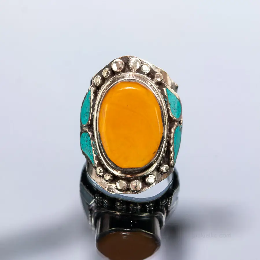 Colorful Nepalese signet ring with amber and stones