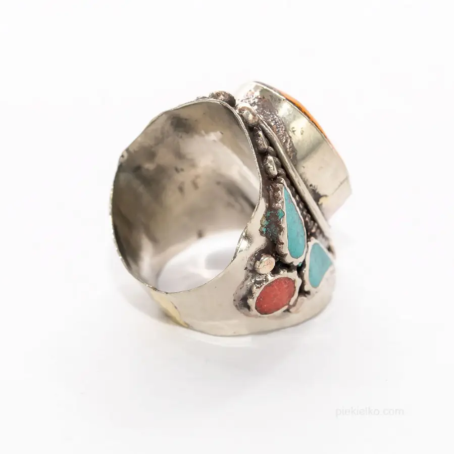 Colorful Nepalese signet ring with amber and stones