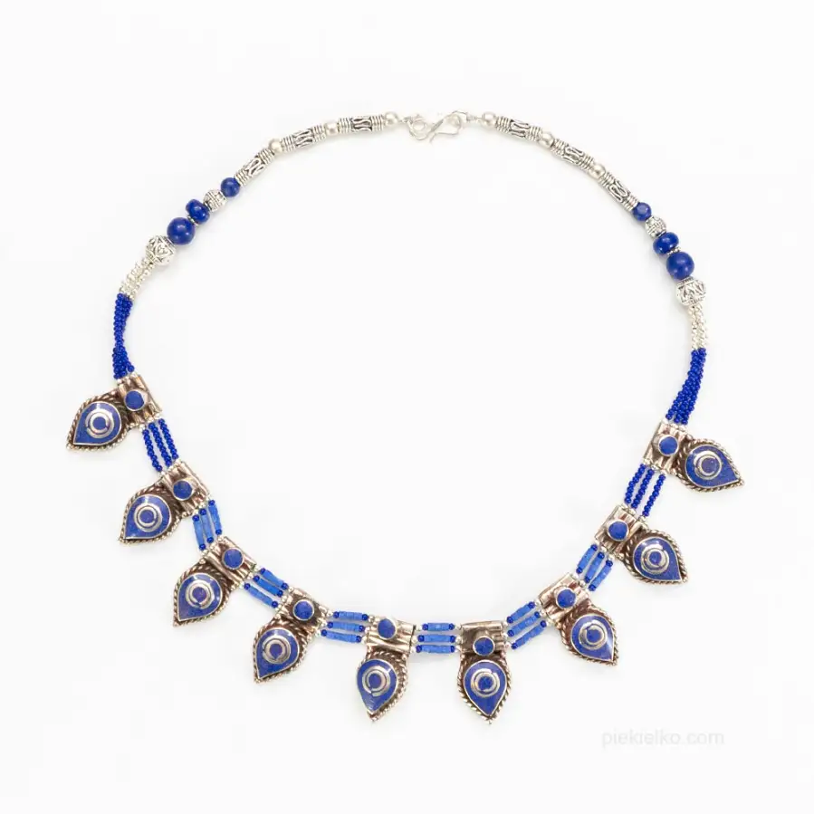 Nepalese necklace with lapis lazuli