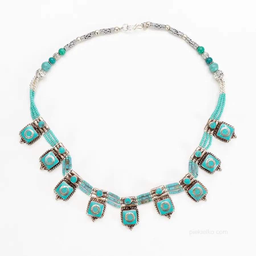 Turquoise necklace with silver pendants