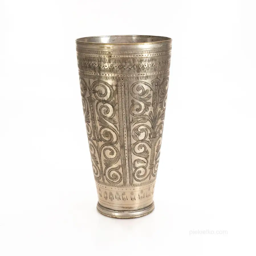 Pakistani lassi cup – an art enchanted in brass