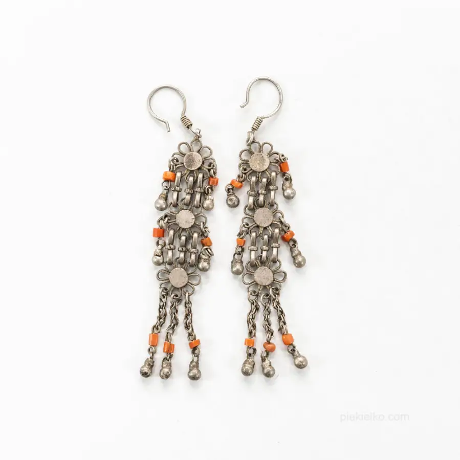 Baloch silver earrings with carnelian
