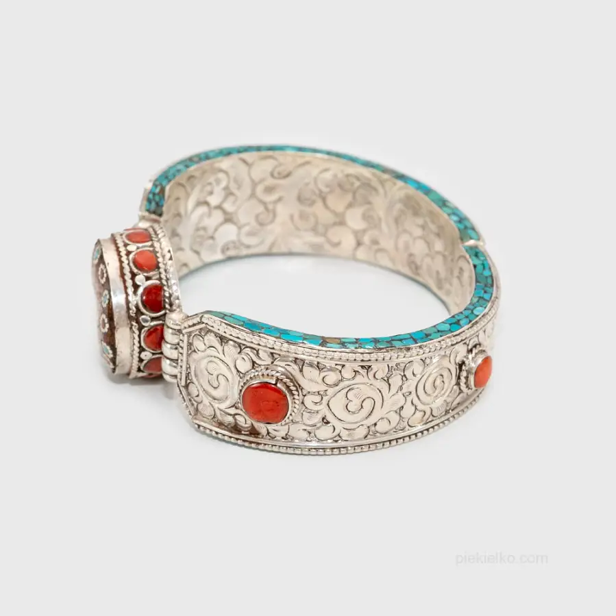 Nepalese Bracelet of Elegance