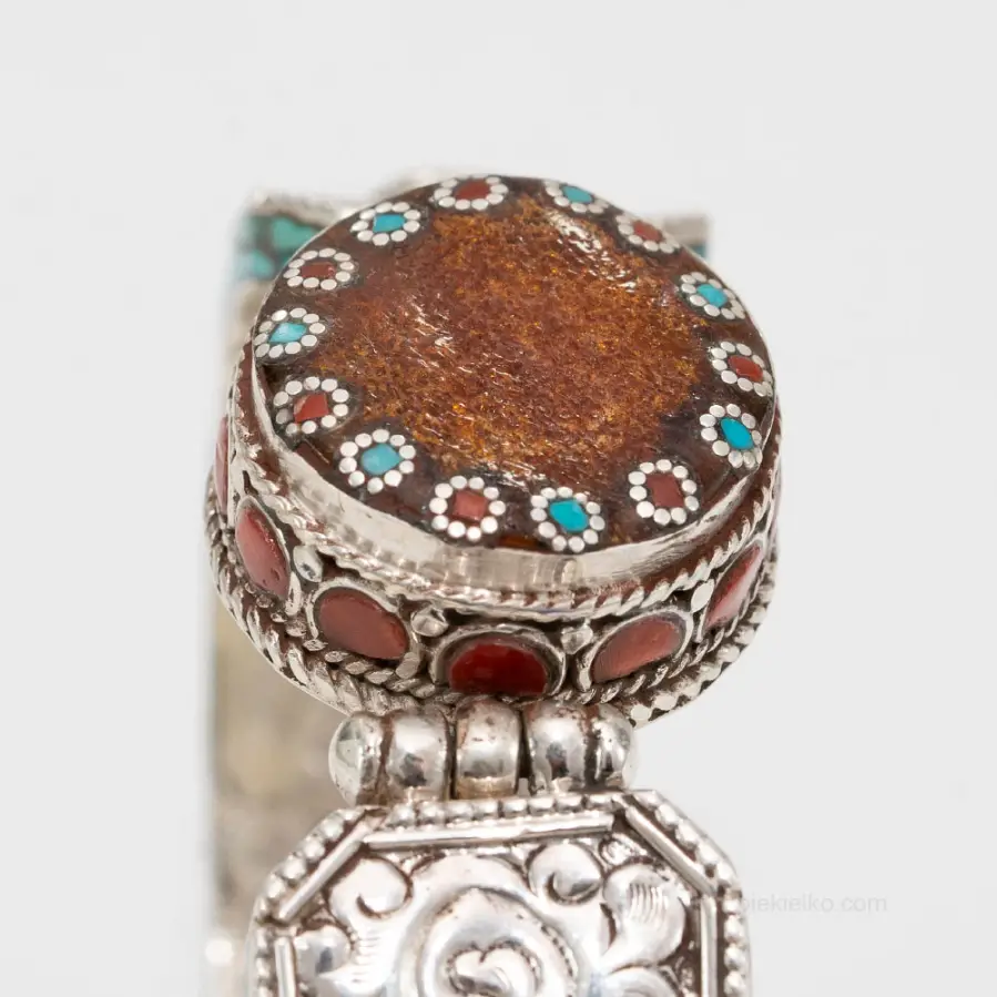Nepalese Bracelet of Elegance