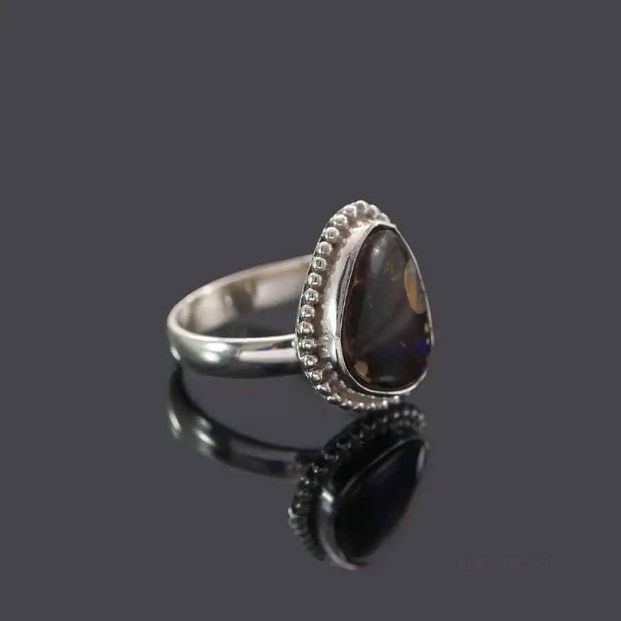 Subtle Ammolite Ring
