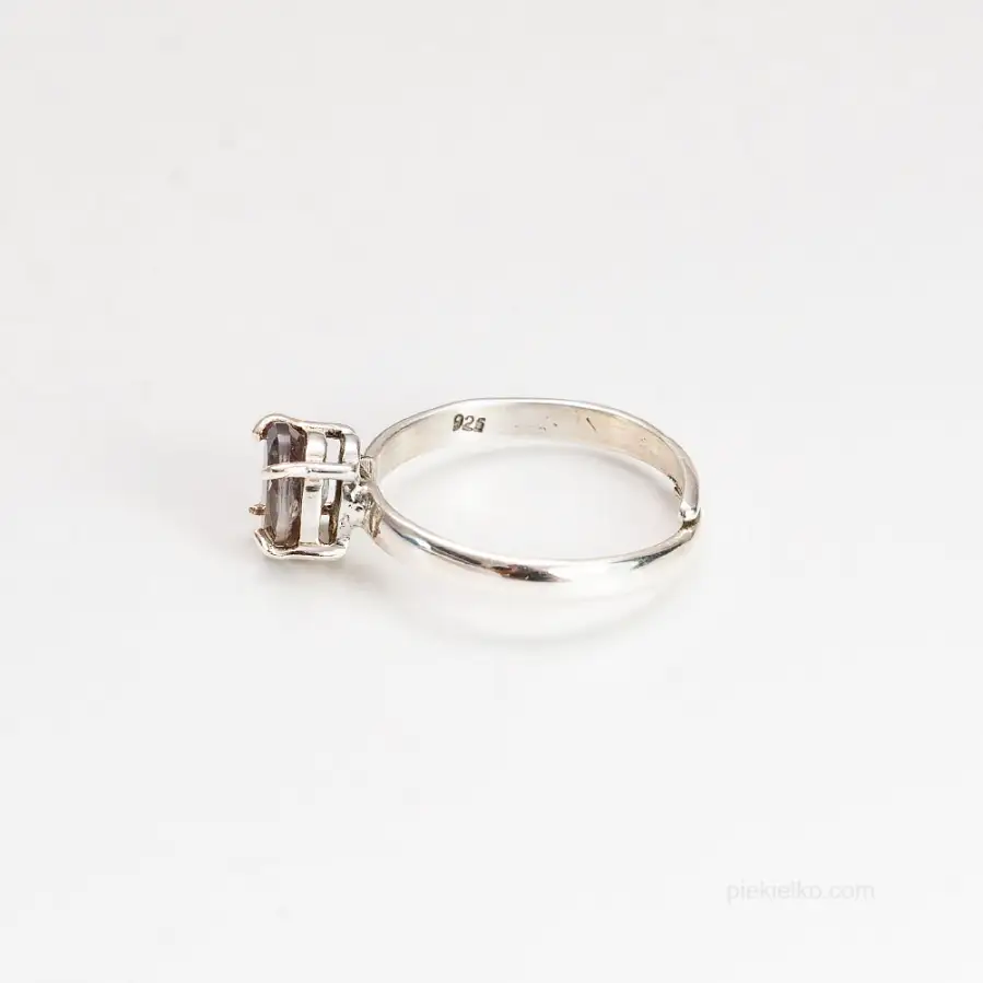 Silver Ring with Zultanite