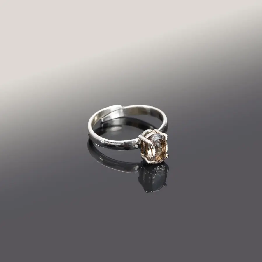 Silver Ring with Zultanite