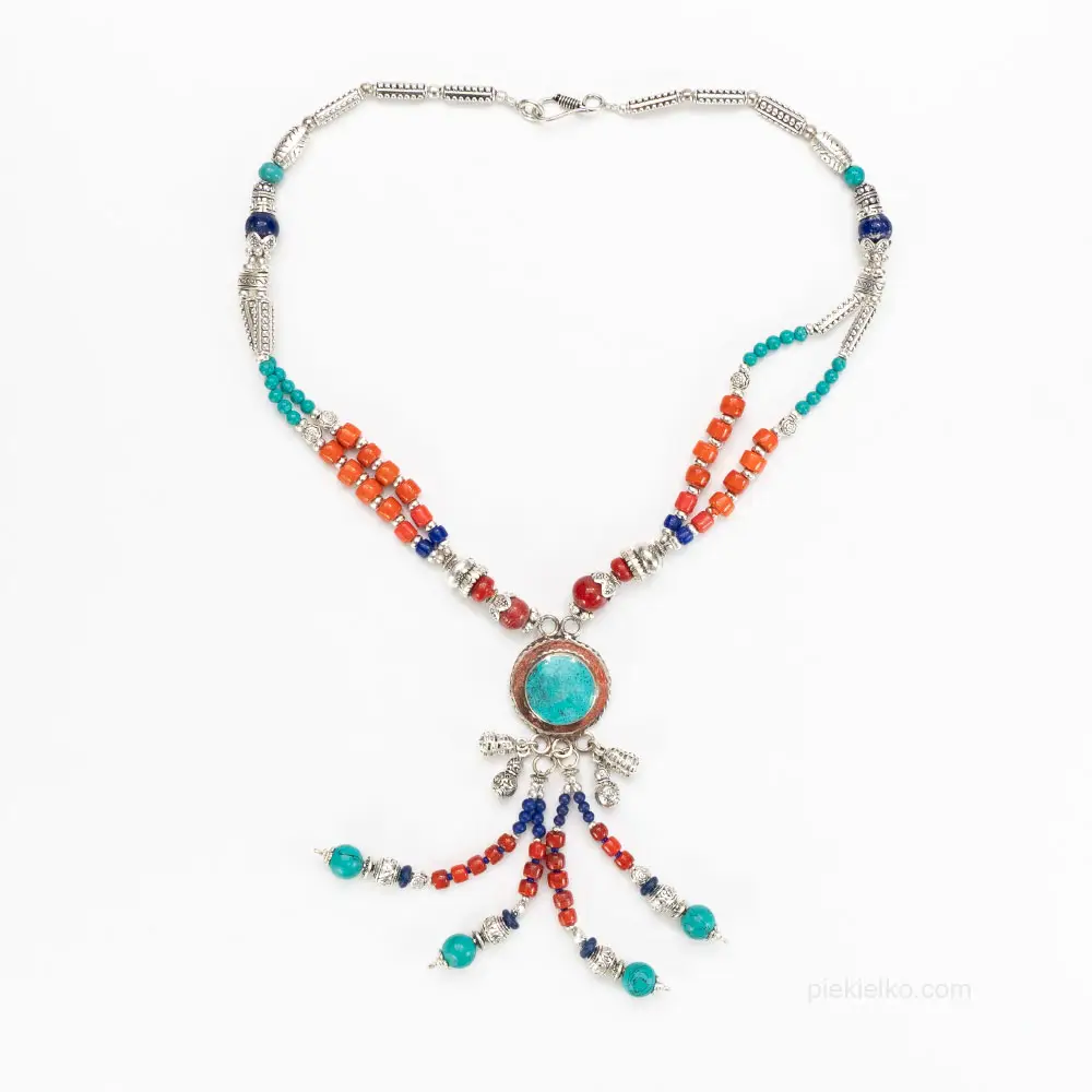 Shiny long Nepalese vintage necklace