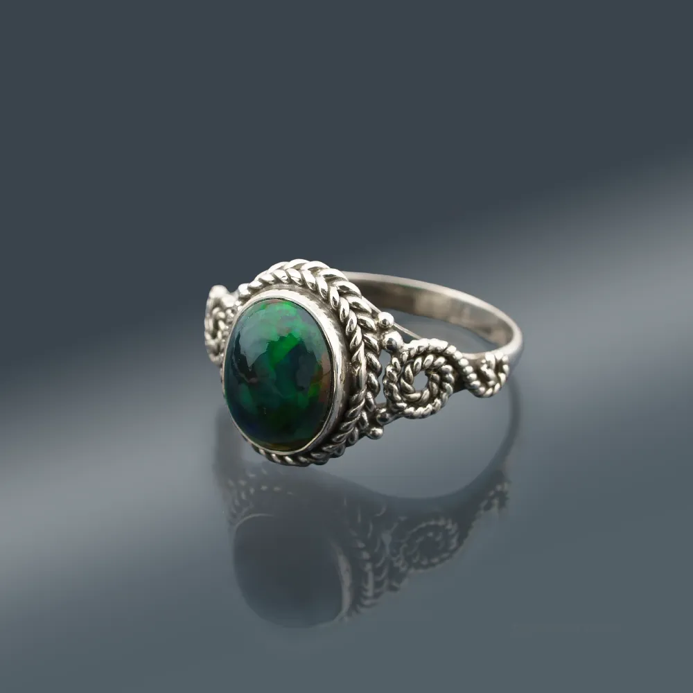 Etniczny Opal w Srebrze