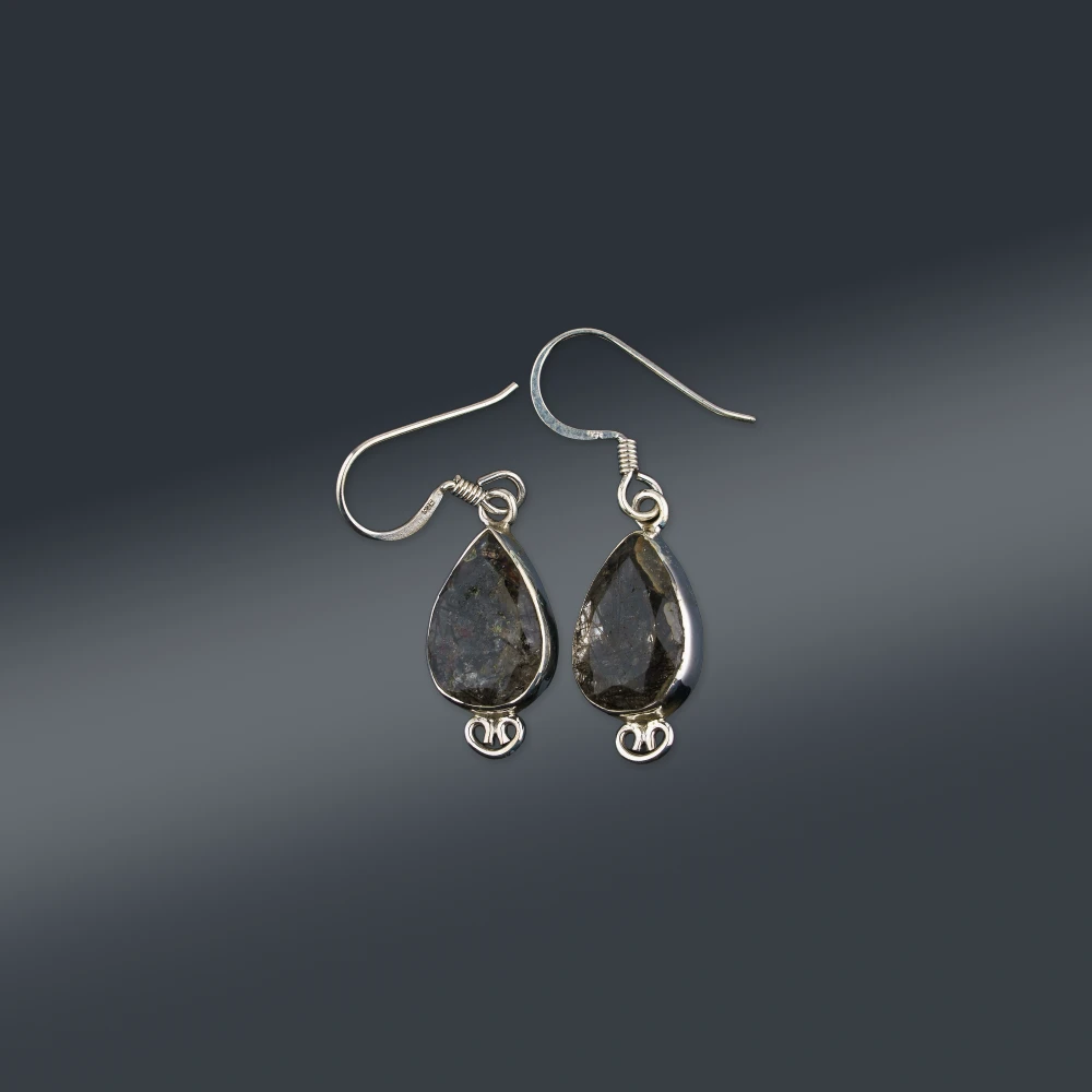 Mystical Black Rutile