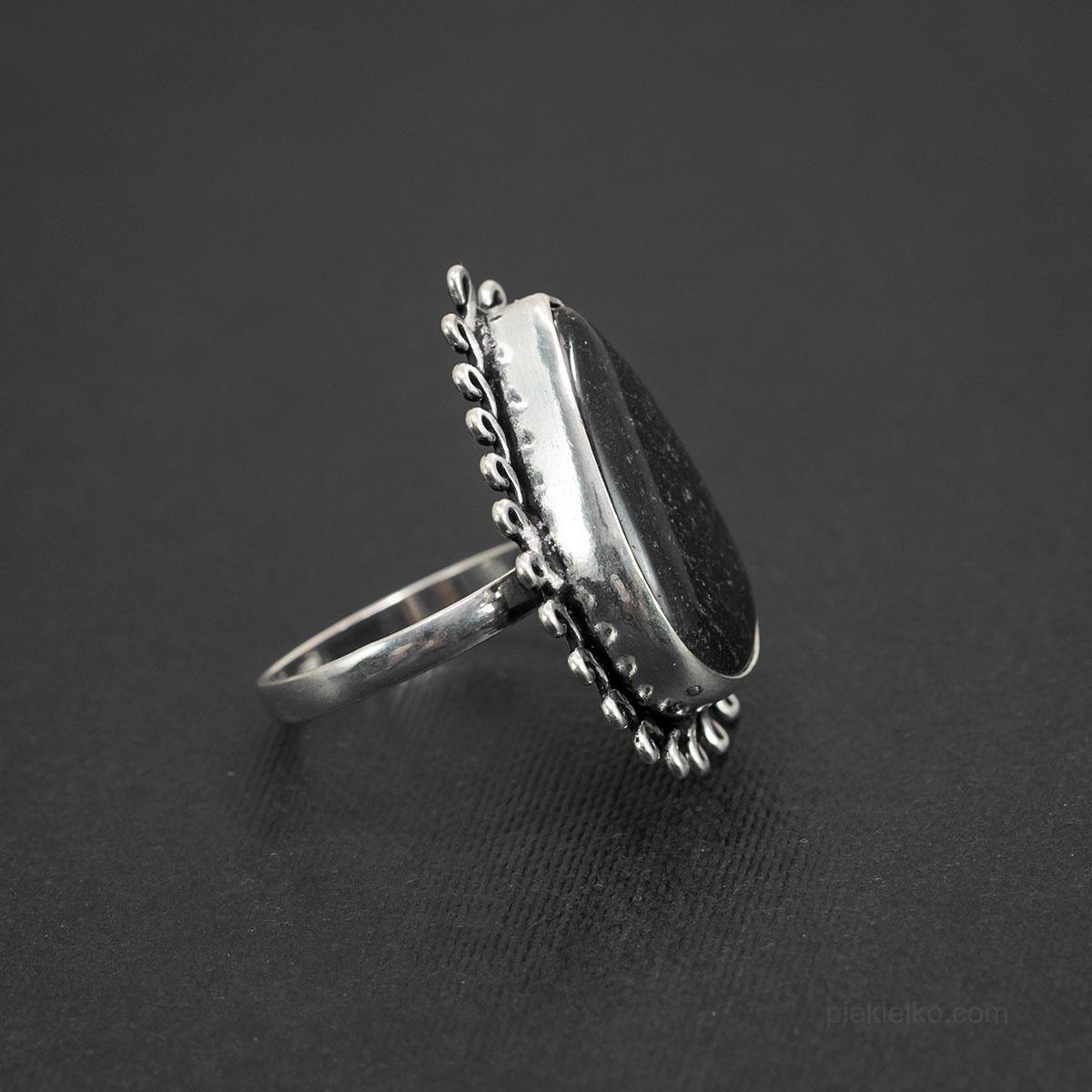 Ring with black jasper - piekielko.com