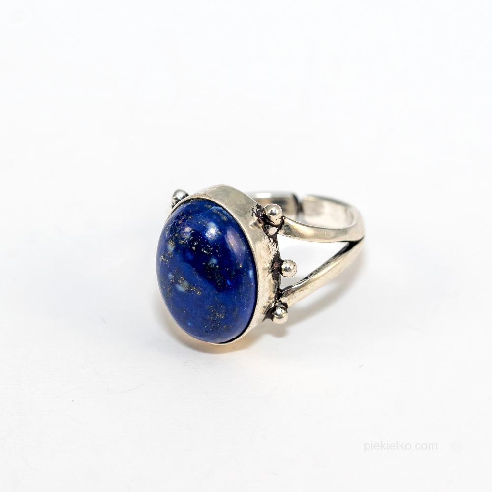 Srebrzony pierścionek lapis lazuli - piekielko.com