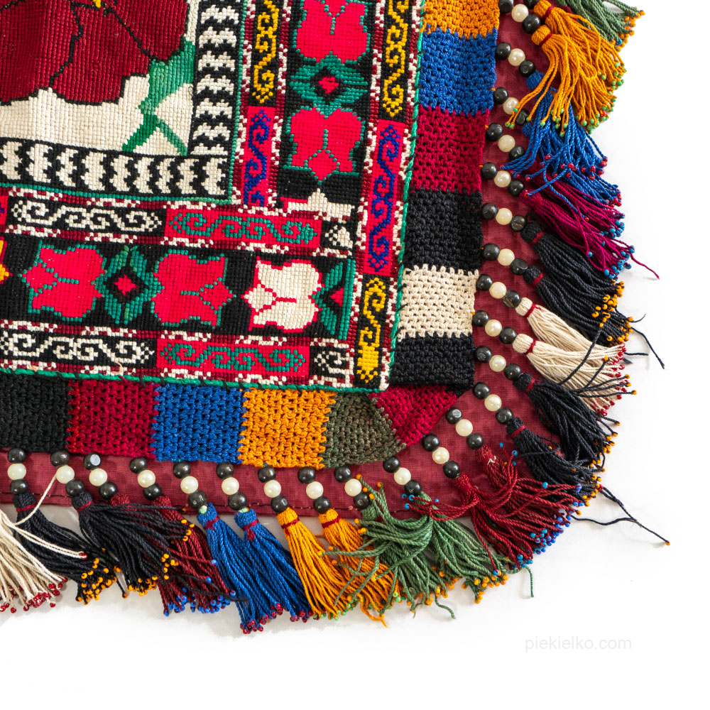 Vintage forage with 90's ethnic accent - piekielko.com