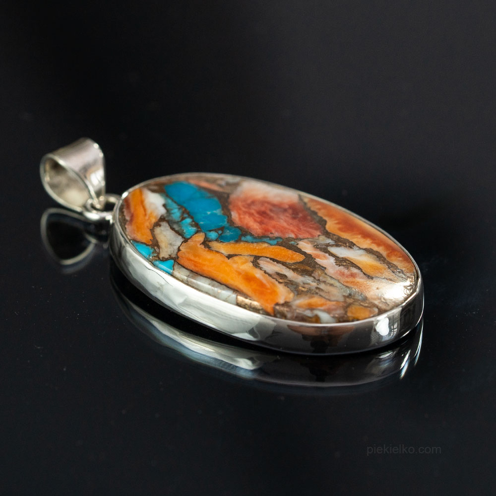 Turquoise Oyster – surowa siła natury w barwach ziemi i morza - piekielko.com
