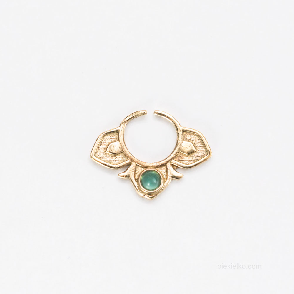 Mandala septum z zielonym kamieniem - piekielko.com
