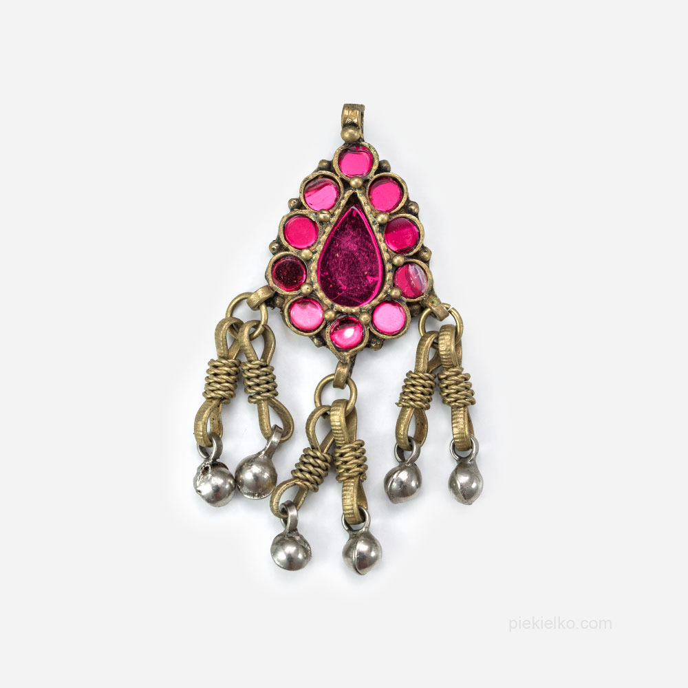 Tribal pendant with pink glass - piekielko.com