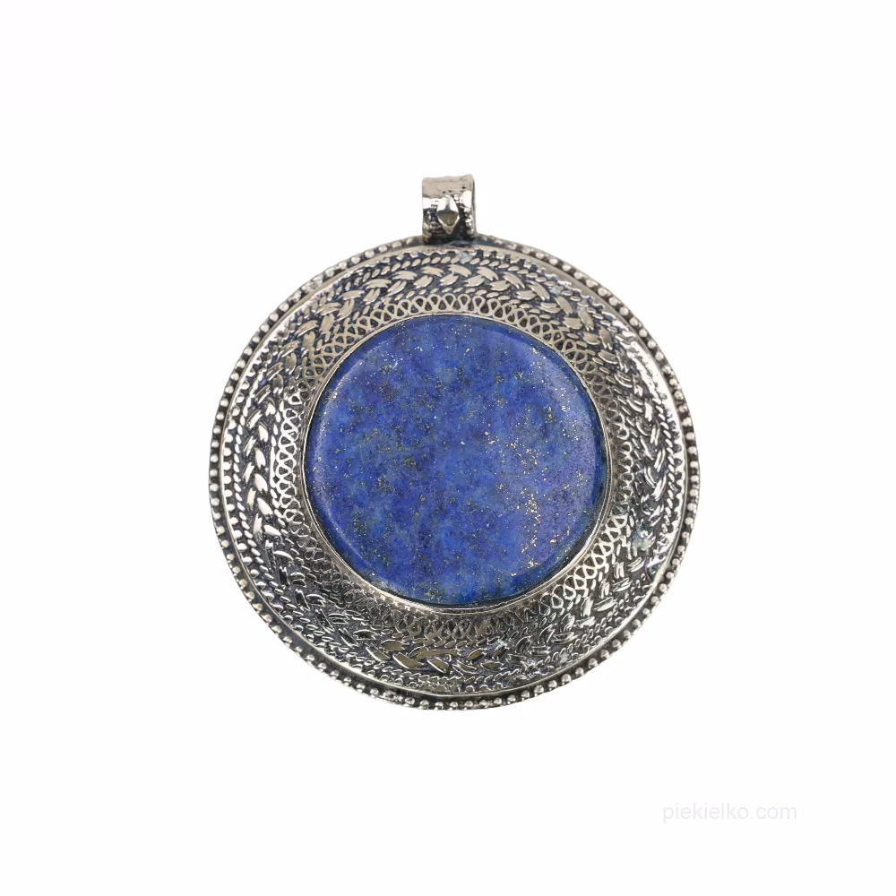 Round pendant with lapis lazuli - blue amulet
