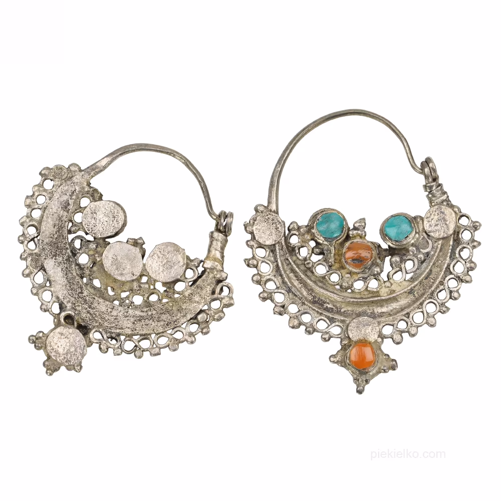 Srebrne półksiężyce z turkusami i pomarańczowym szkłem