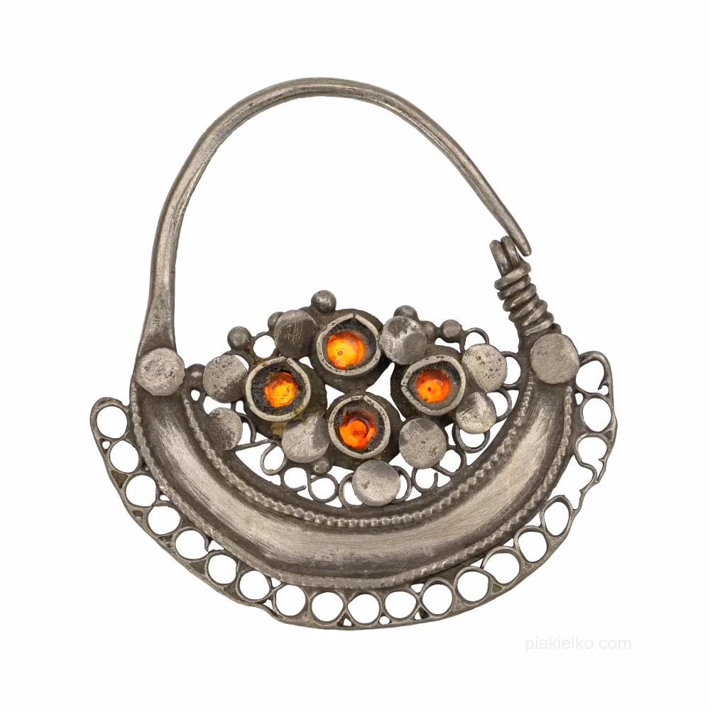 Ażurowe półksiężyce z pomarańczowym szkłem