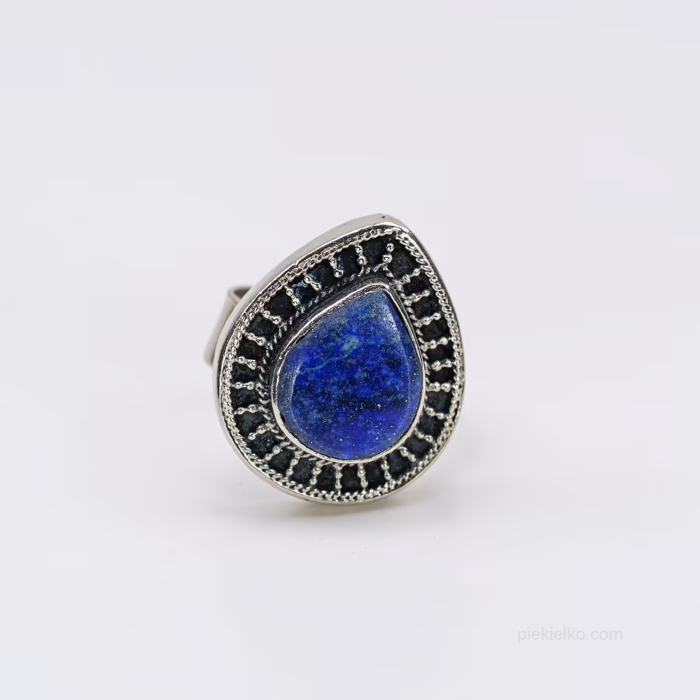 Pakistani teardrop lapis lazuli ring