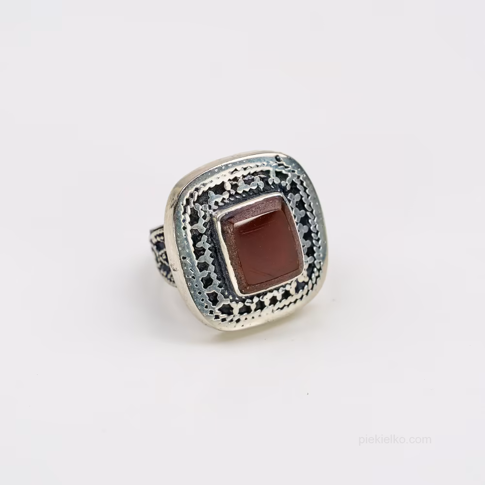 Carnelian pillow - red agate in a square frame