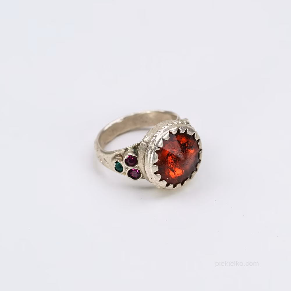 Silver Kuchi Ring with Glass