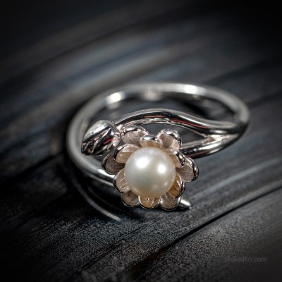 pierścionek z perłą